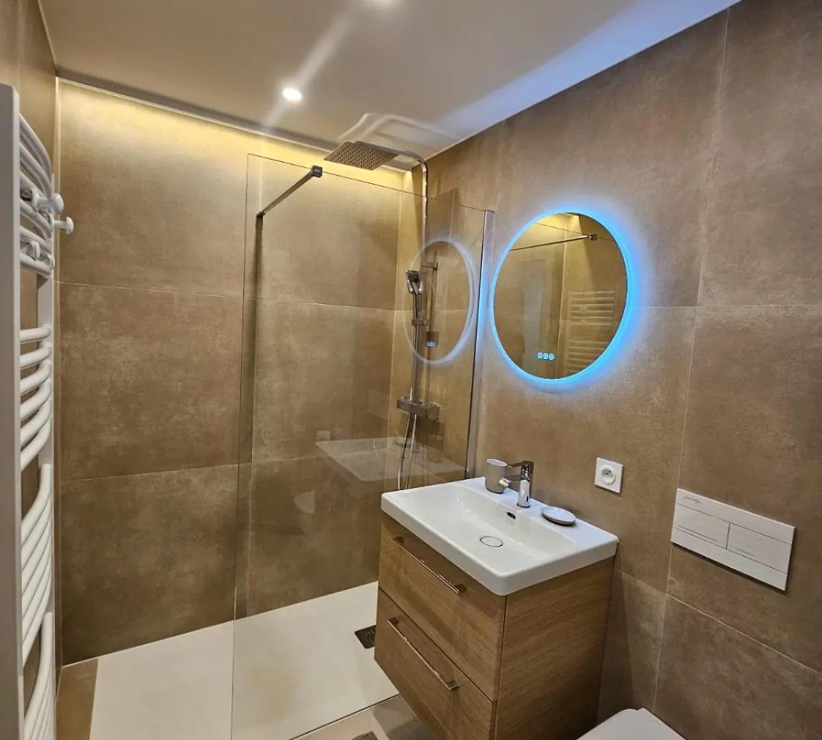 Apartment Charmant Studio Centre De Cannes